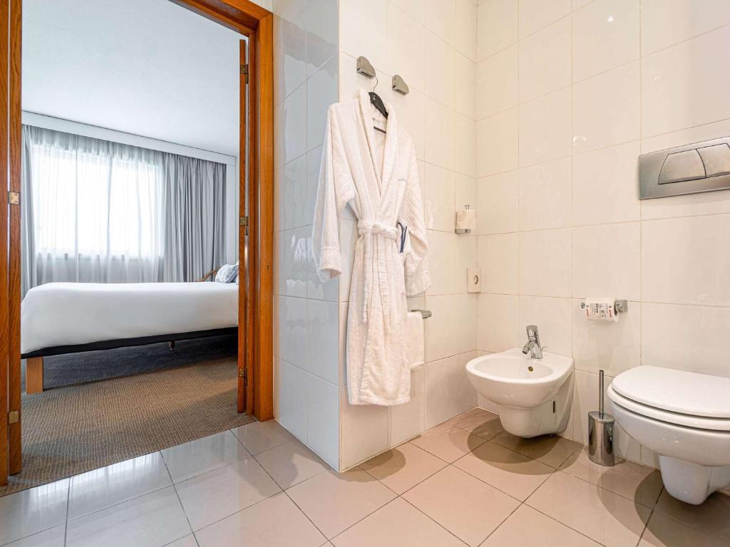 Koupelna v ubytování Novotel Roma Est
