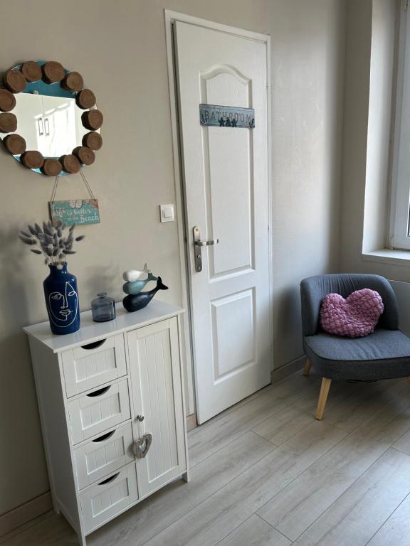 Fotografie z fotogalerie ubytování Studio cosy de Luc v destinaci Luc-sur-Mer