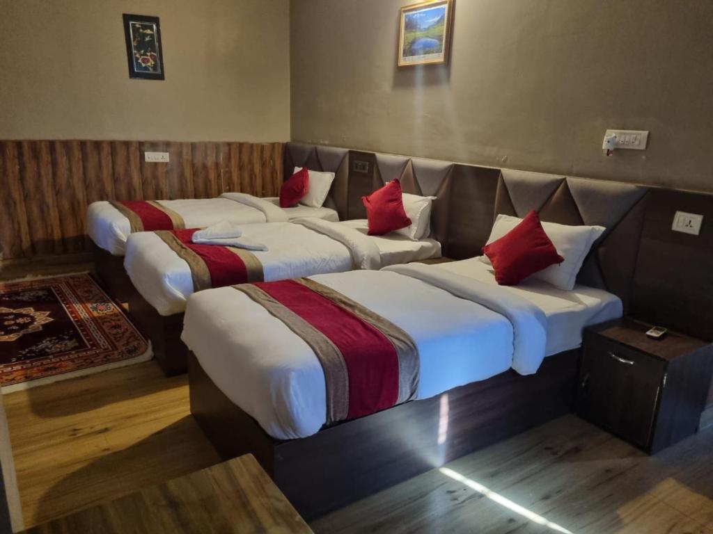Postel nebo postele na pokoji v ubytování Hotel K I