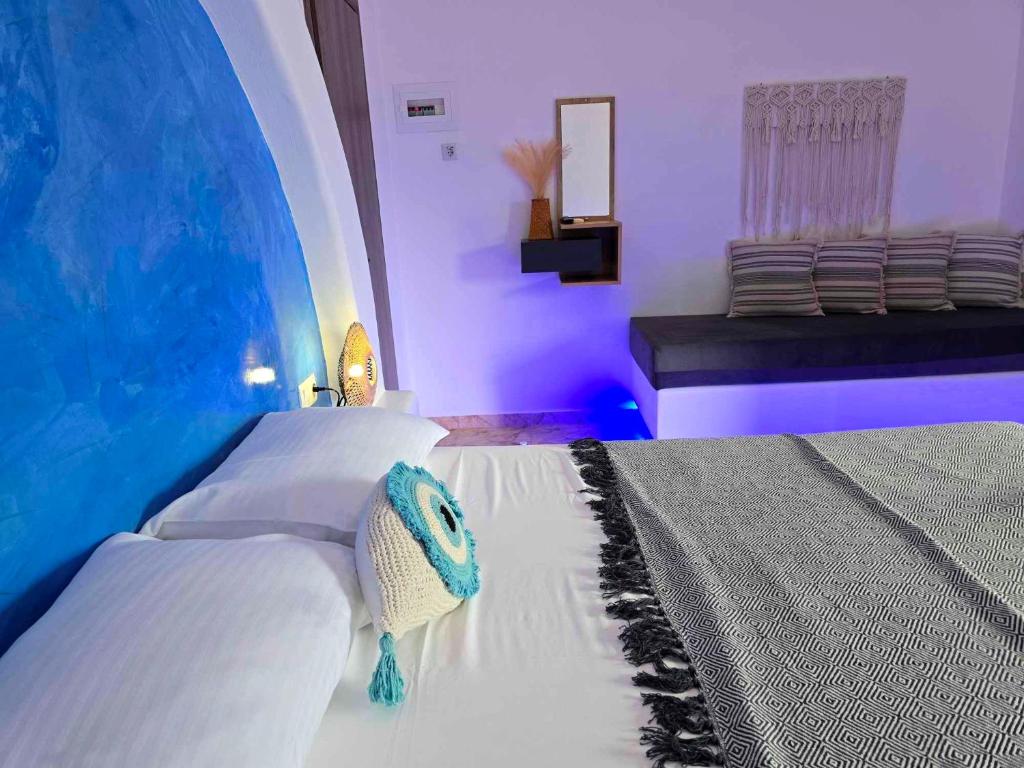Postel nebo postele na pokoji v ubytování Papafotis Apartments & Suites