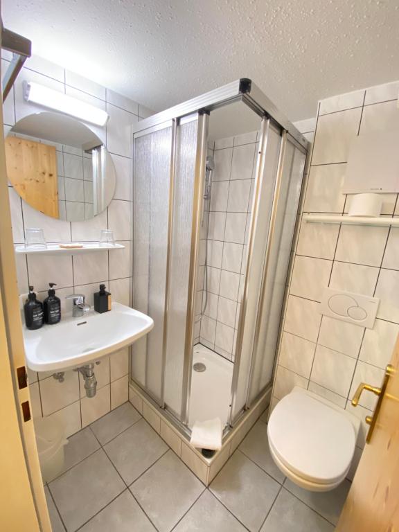 Koupelna v ubytování Pension Hallberg