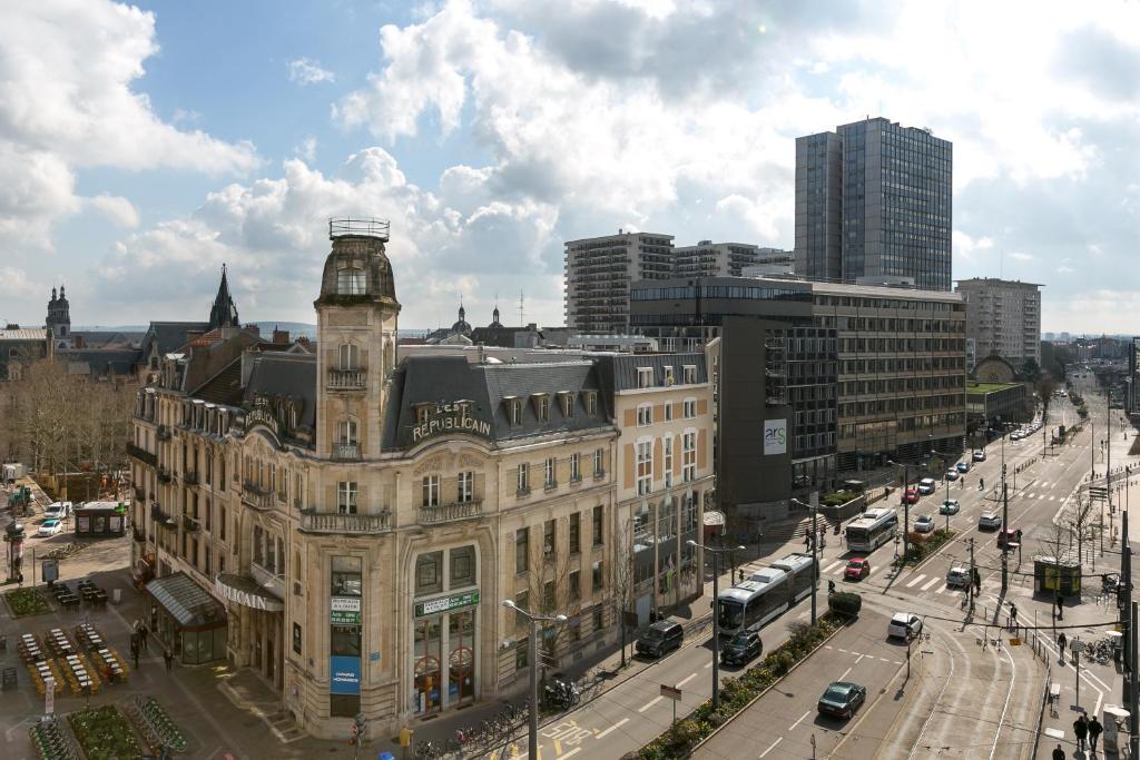 Nespecifikovaný výhled na destinaci Nancy nebo výhled na město při pohledu z hotelu