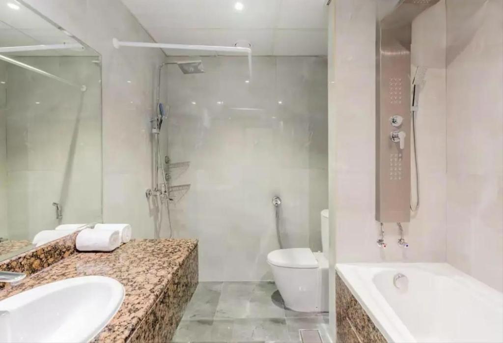 Koupelna v ubytování Ahlan Premium Luxury Marina Cityview JBR