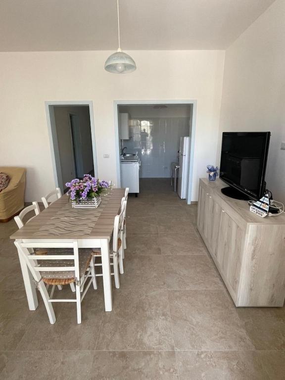 TV a/nebo společenská místnost v ubytování Casa vacanze Salento Sant Isidoro