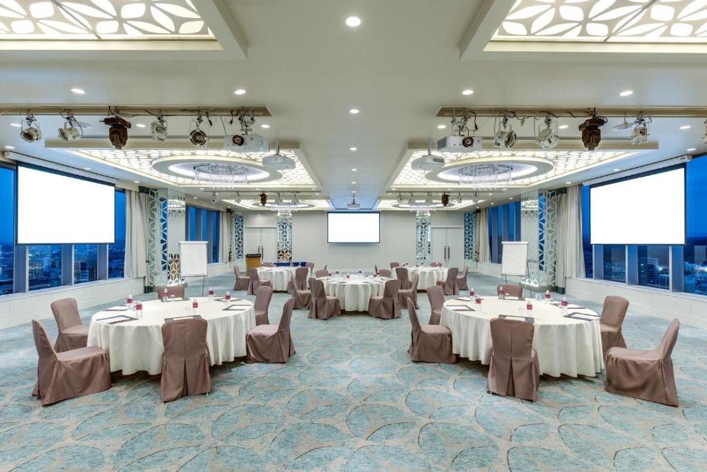 Konferenční prostory v ubytování ANA Crowne Plaza Okayama by IHG