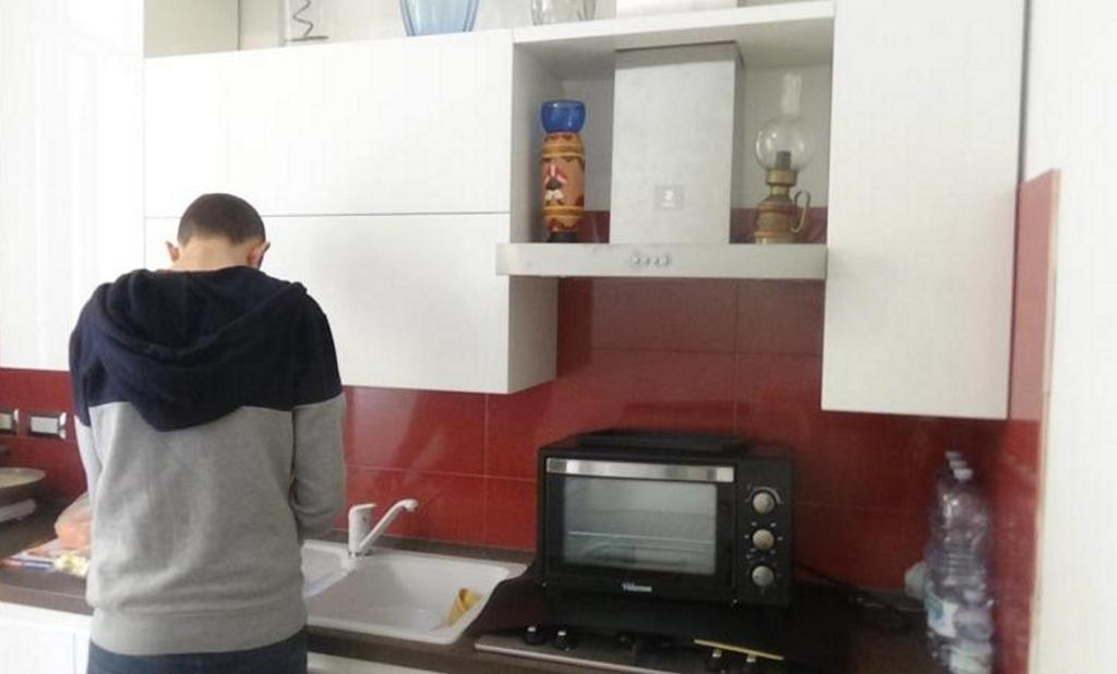 A kitchen or kitchenette at Bed and Breakfast Adduci's House