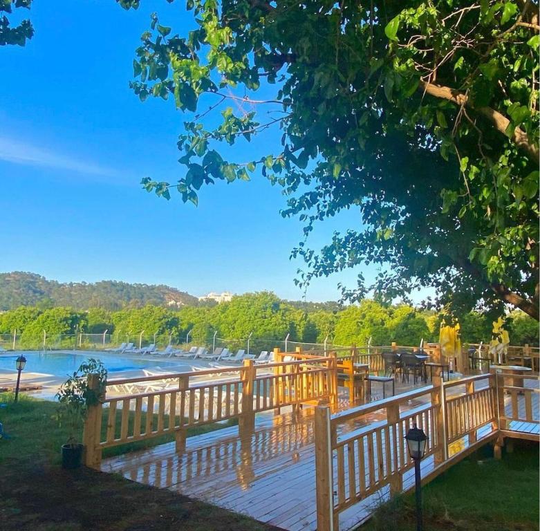 Φωτογραφία από το άλμπουμ του Dream Town Hotel&Restaurant στο Κεμέρ