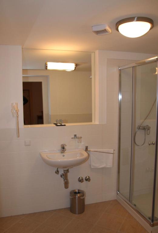 Zum Shambhala - Resim 10