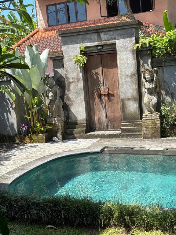 Bazén v ubytování Alam Grigis Ubud nebo v jeho okolí
