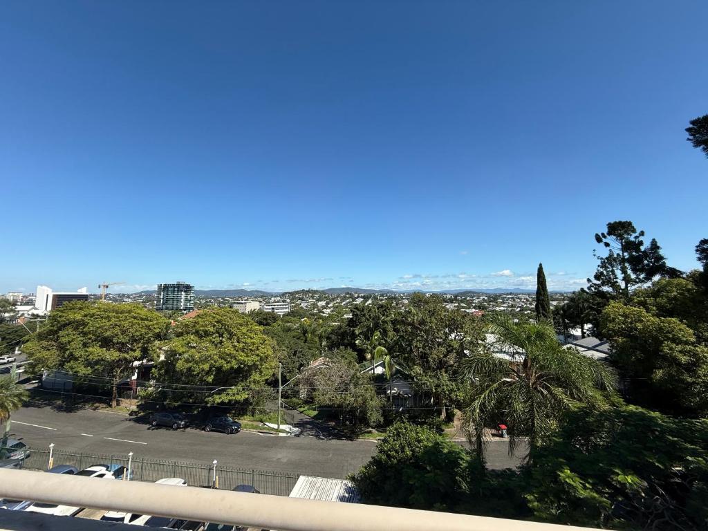 Hampton Court Apartments - Resim 28