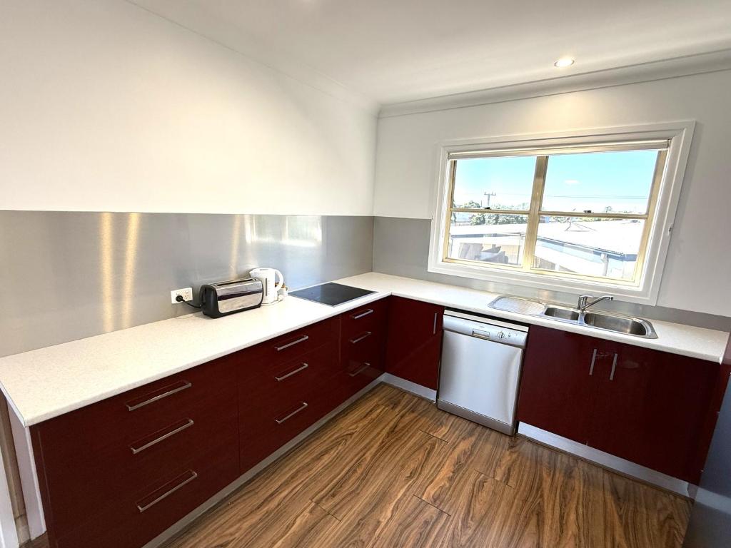 Hampton Court Apartments - Resim 22