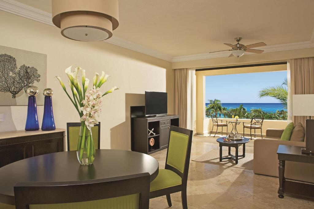 Dreams Los Cabos Suites Golf Resort & Spa photo