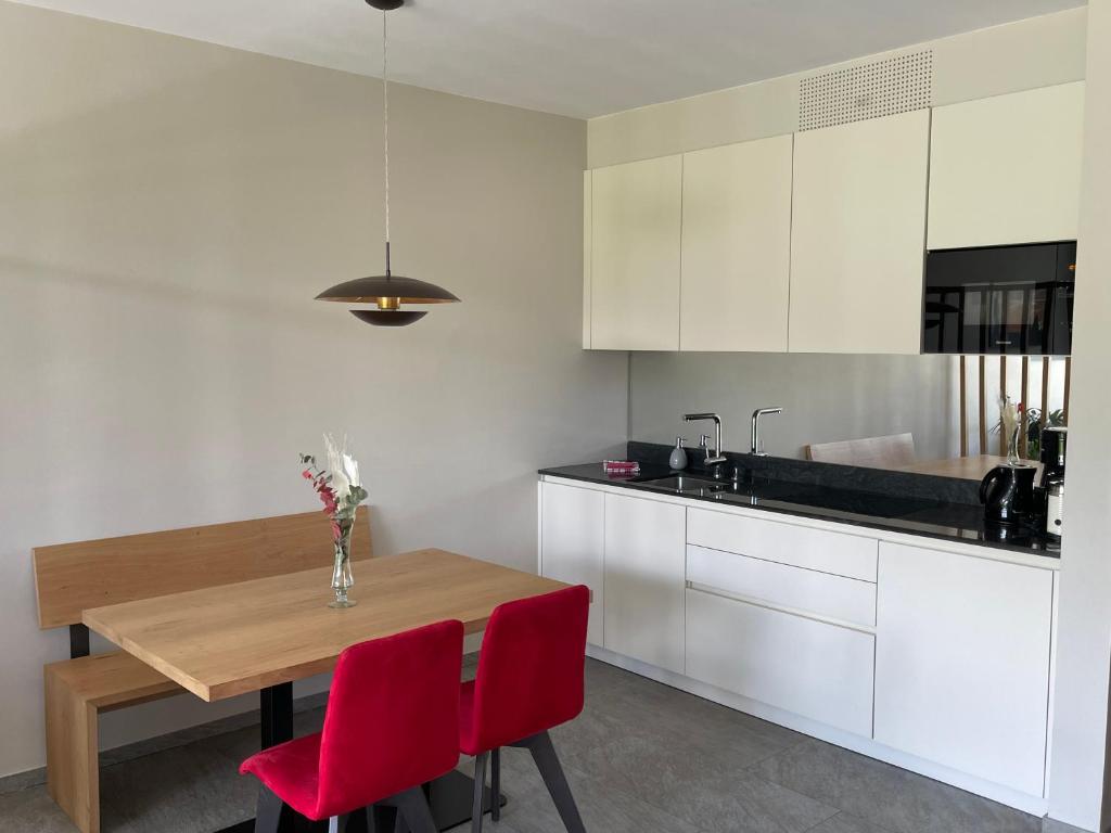 Kuchyň nebo kuchyňský kout v ubytování Premium Apartments Faselehof