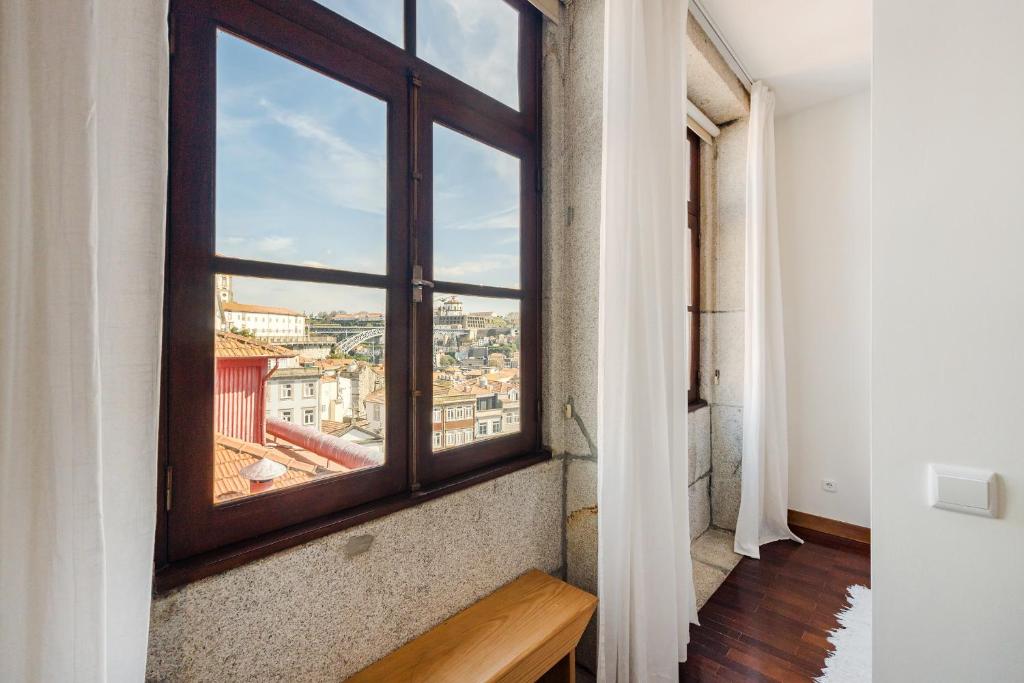 Hey Apartments B - Ribeira Balcony & River View