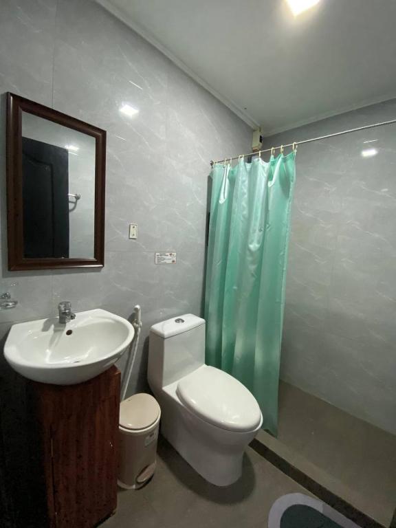 Koupelna v ubytování Elena's Suite El Nido