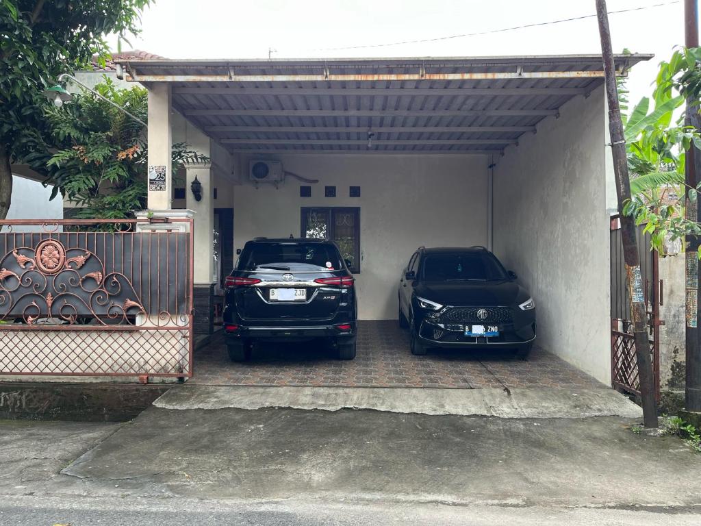 Fotografie z fotogalerie ubytování Guest House Griya Mundu Kerten v destinaci Bonorejo