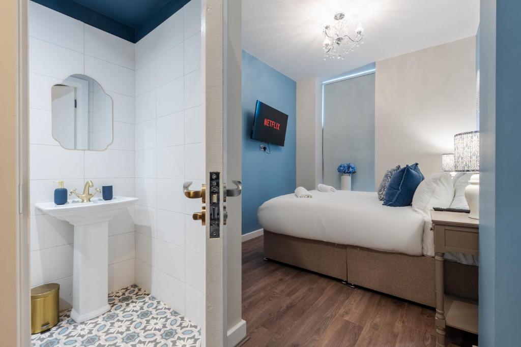 RST Bramley Boutique - Resim 33