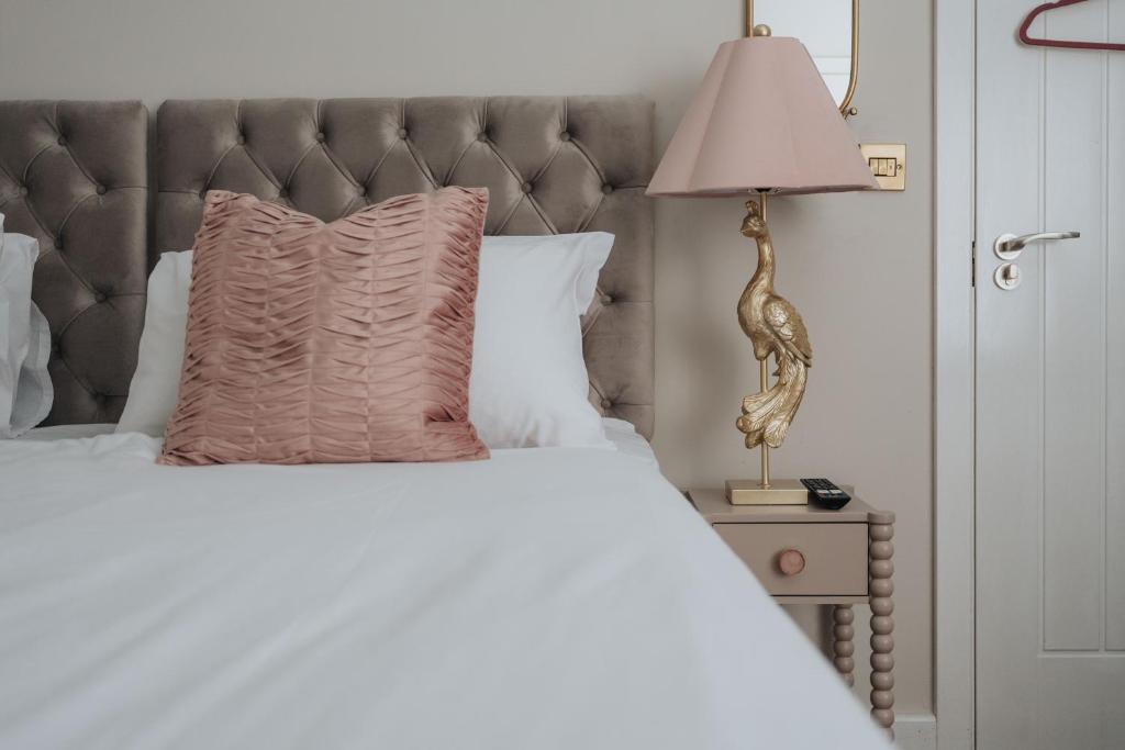 RST Bramley Boutique - Resim 43