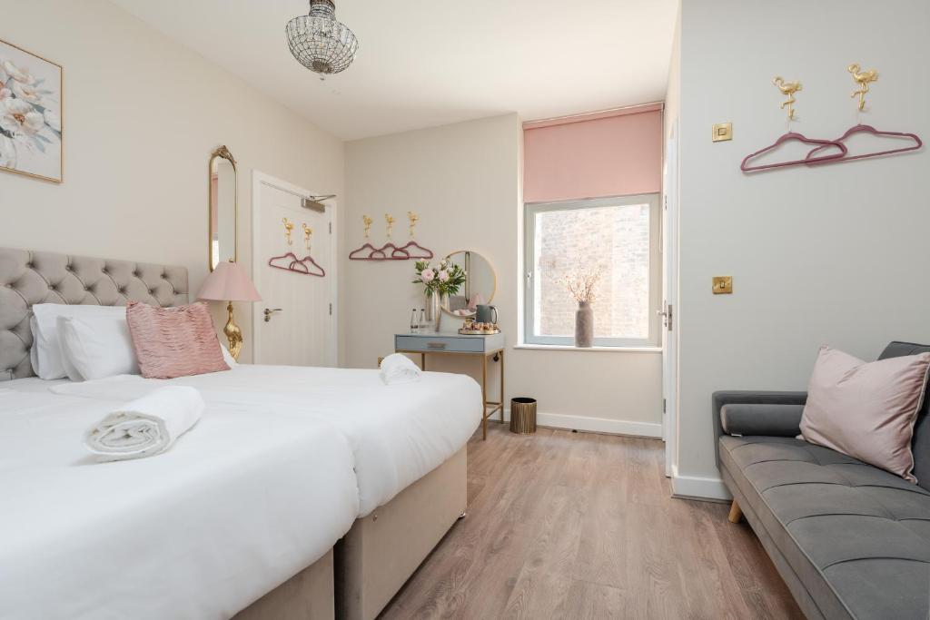 RST Bramley Boutique - Resim 20