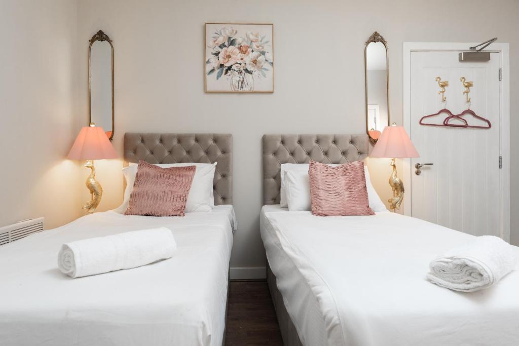 RST Bramley Boutique - Resim 41