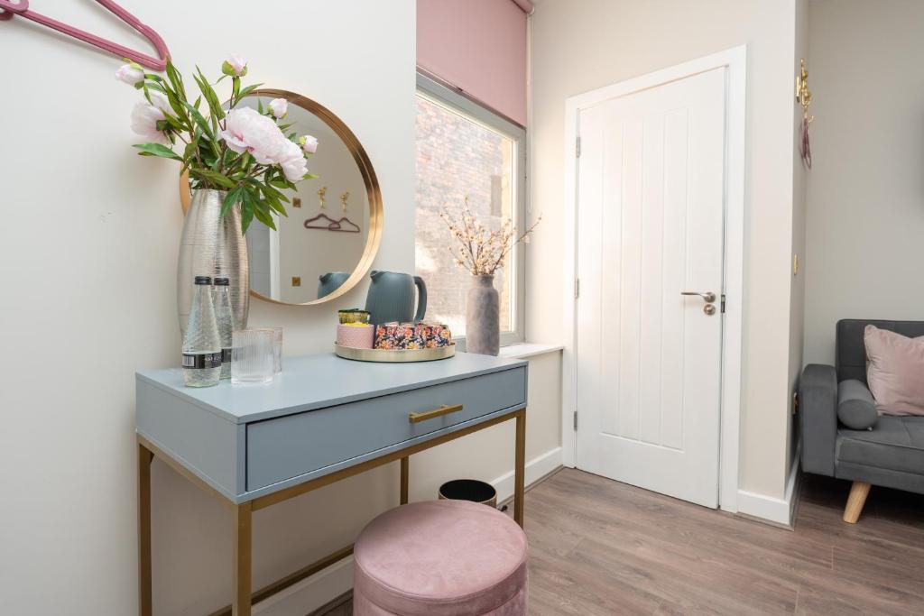 RST Bramley Boutique - Resim 13