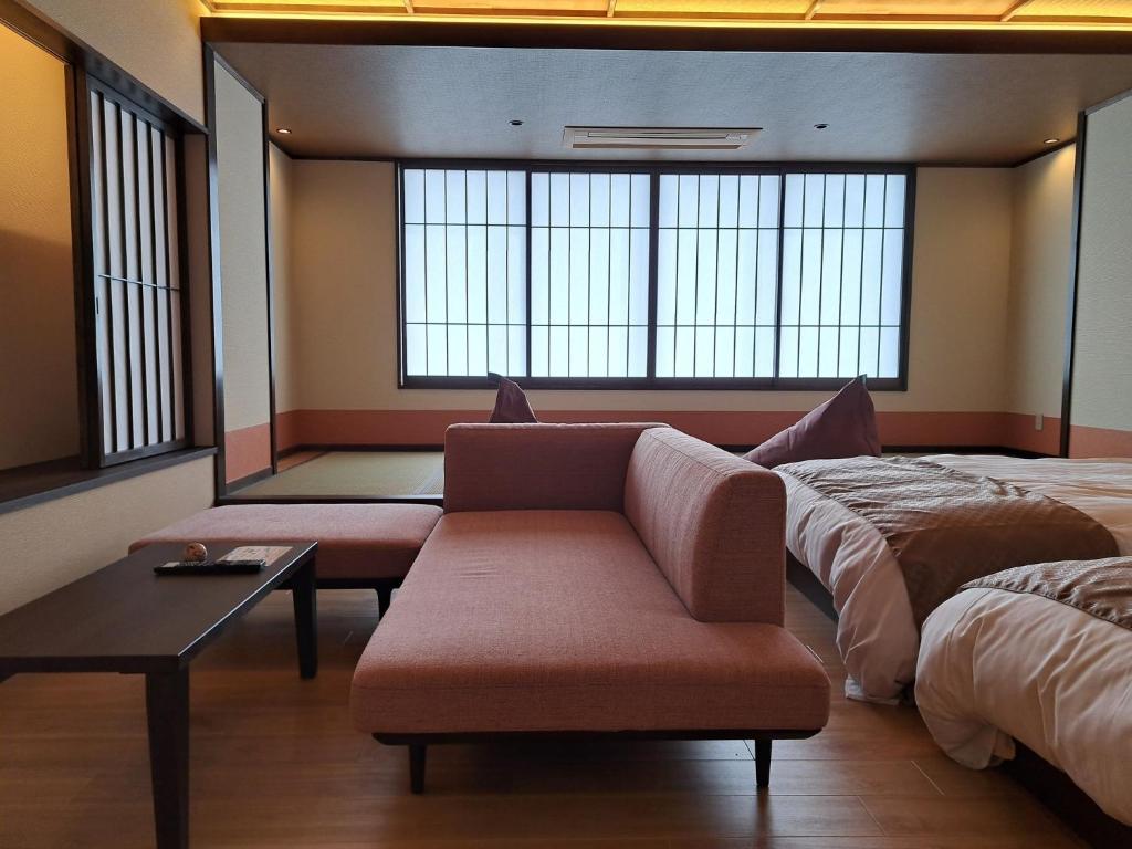 Posezení v ubytování かっぱの宿旅館三治郎