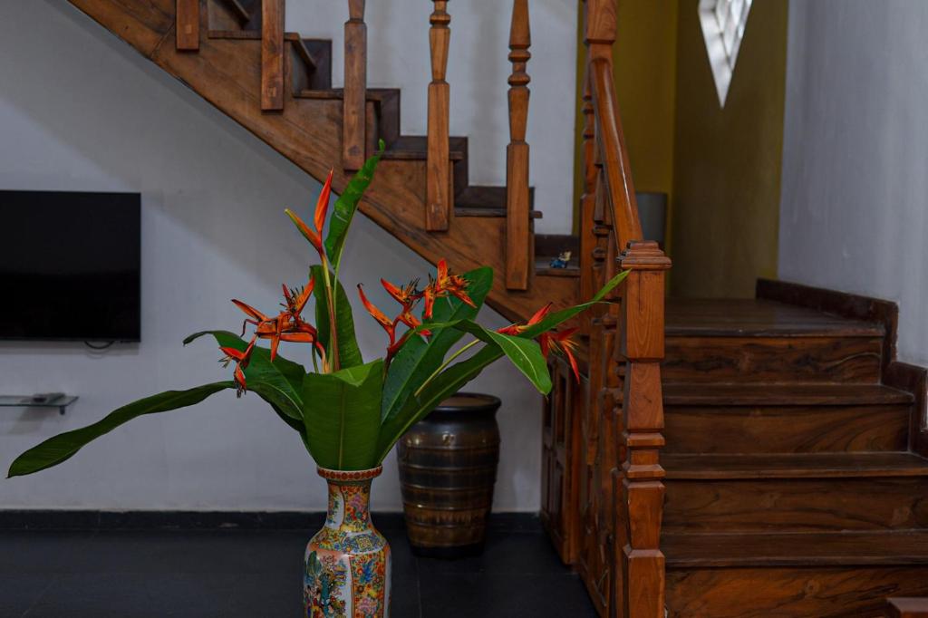 TV a/nebo společenská místnost v ubytování 4ty two Homestay Galle