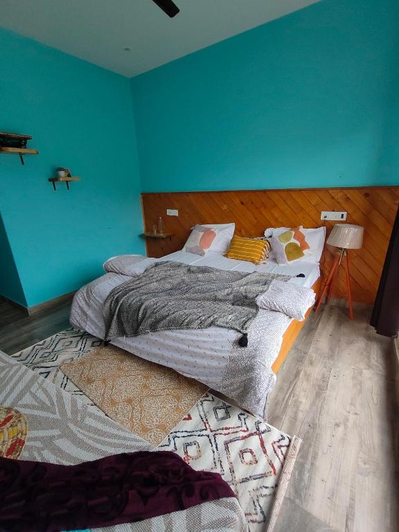 Postel nebo postele na pokoji v ubytování Flyscape