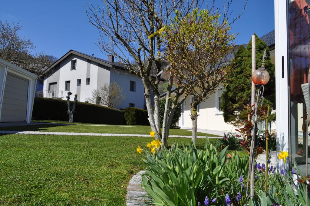 Zahrada ubytování Ferienwohnung am Traunsee