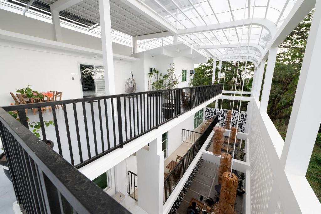 Balkón nebo terasa v ubytování Kadangyan by 3BU Hostel