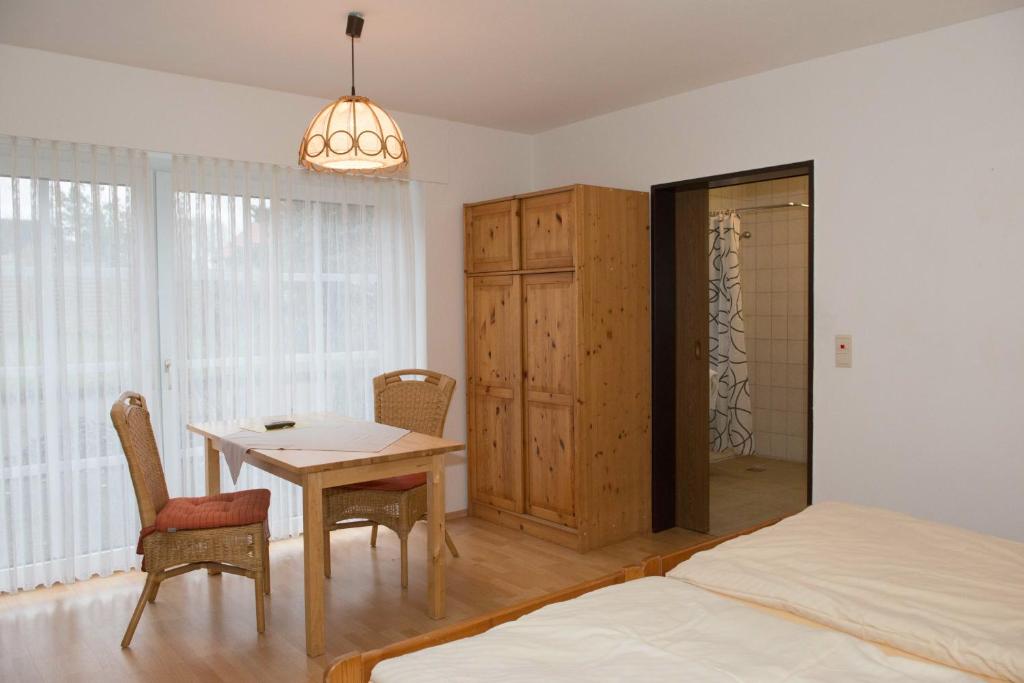 Postel nebo postele na pokoji v ubytování Haus Mönter-Meyer