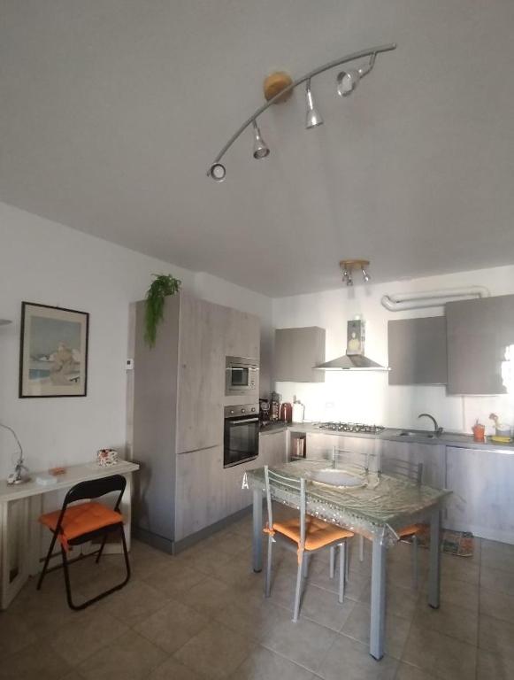 Kuchyňa alebo kuchynka v ubytovaní Residence Edera