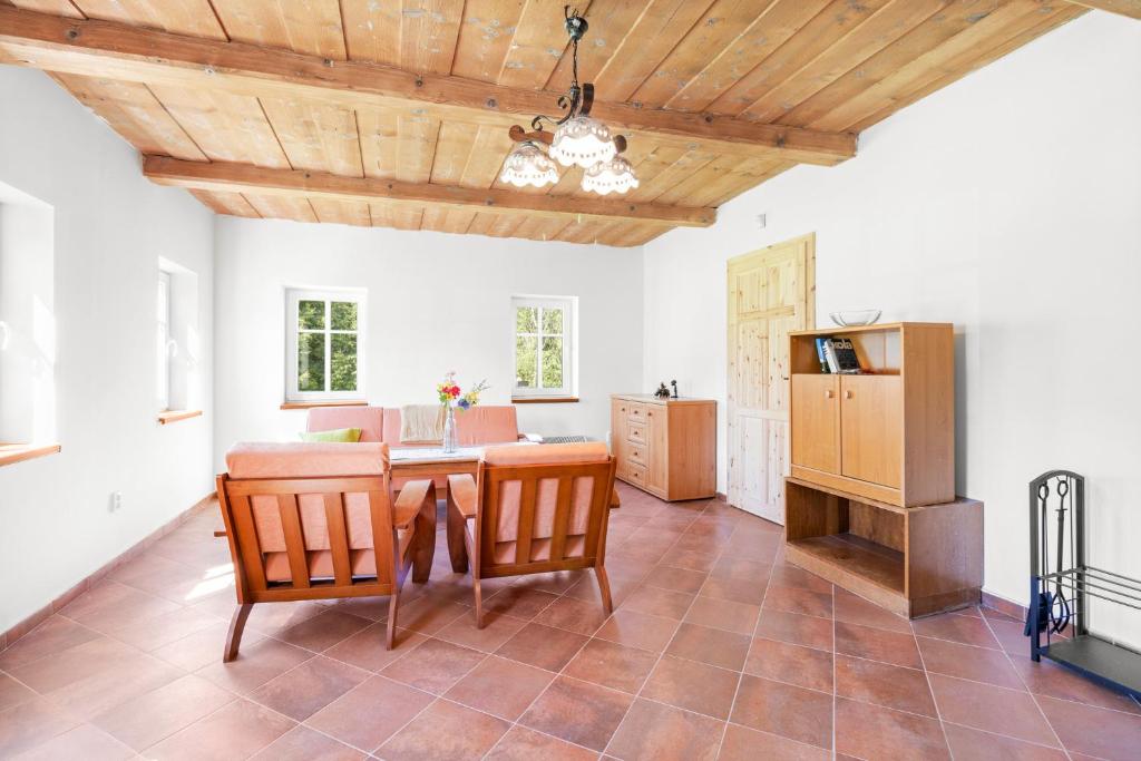 Kuchyň nebo kuchyňský kout v ubytování AVe Restaurant