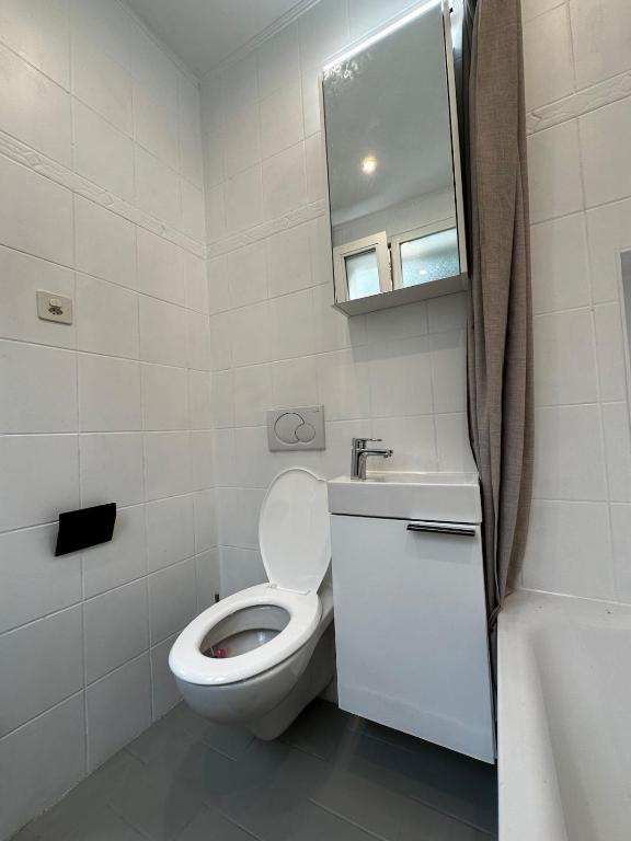 Stylish in Sankt Johann near Novartis with Sauna - Resim 15