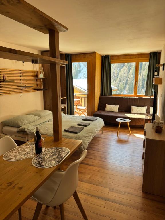 Istumisnurk majutusasutuses Studio Bellevue 1, ski lift 350m
