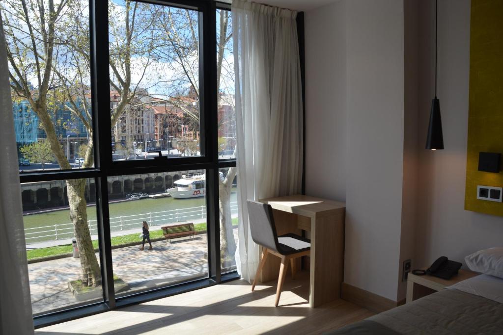 Hotel Bilbao Plaza - Resim 45