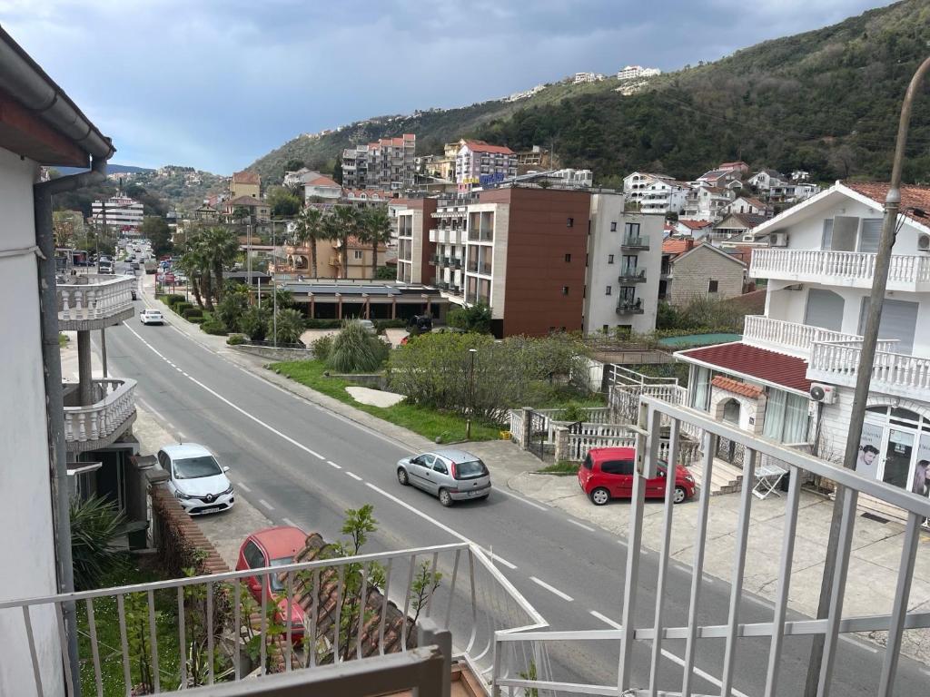 Nespecifikovaný výhled na hory nebo výhled na hory při pohledu z apartmánu