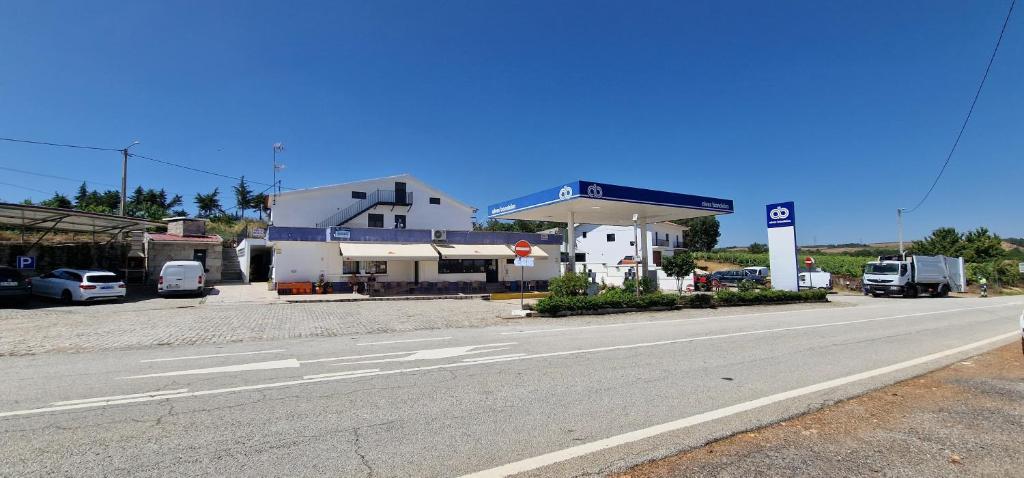 a gas station on the side of a road at Estalagem Soeiro Meireles, Unipessoal, LDA in Lagoaça