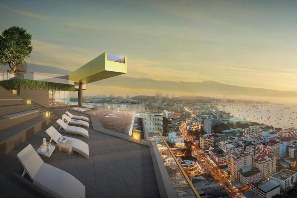 EDGE Central PATTAYA SKY - Resim 4