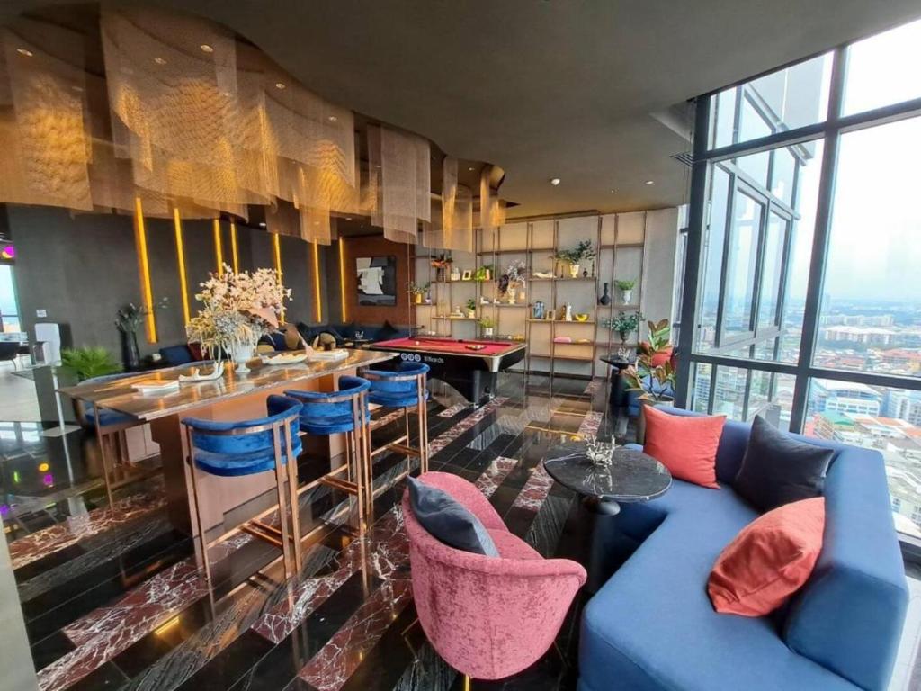 EDGE Central PATTAYA SKY - Resim 41