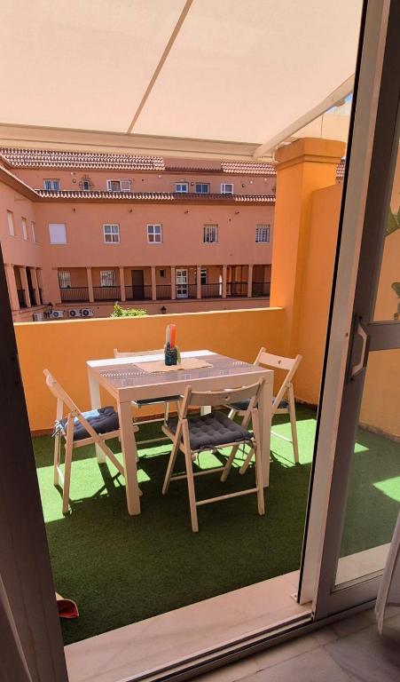 Balkón alebo terasa v ubytovaní Apartamento Avenida Andalucía Plaza