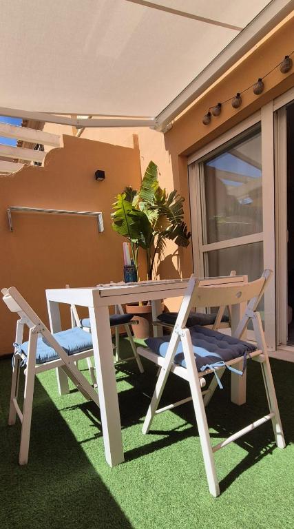 Patio alebo iná vonkajšia časť ubytovania Apartamento Avenida Andalucía Plaza