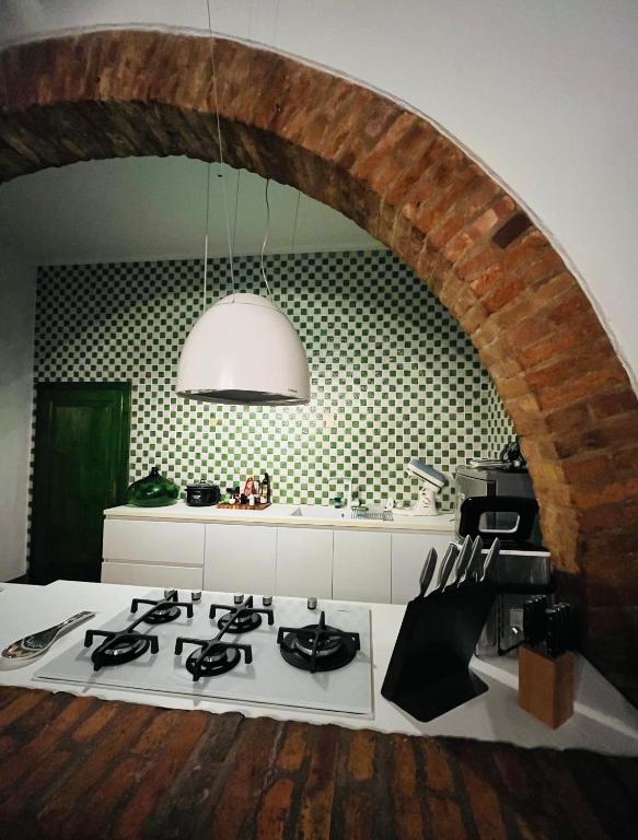 Kuchyň nebo kuchyňský kout v ubytování Villa Bignago B&B