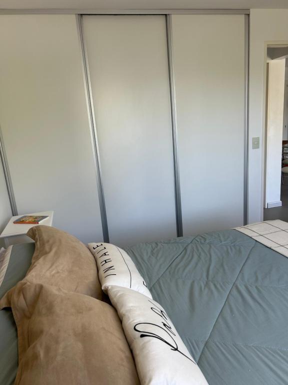 Postel nebo postele na pokoji v ubytování Relax en Madryn, 80 mts del mar