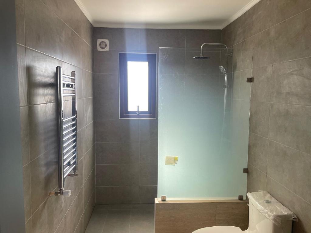 Ένα μπάνιο στο Casa nueva en Chicureo