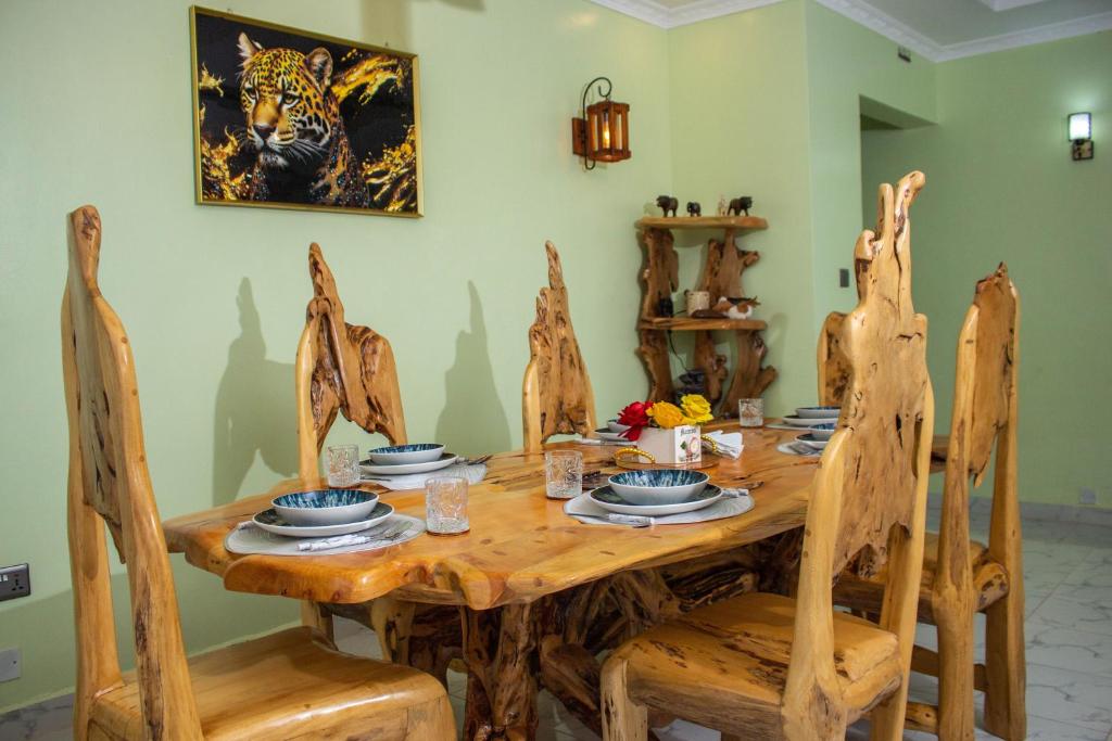 Fotografie z fotogalerie ubytování Sereni Rooftop Villa v destinaci Nanyuki