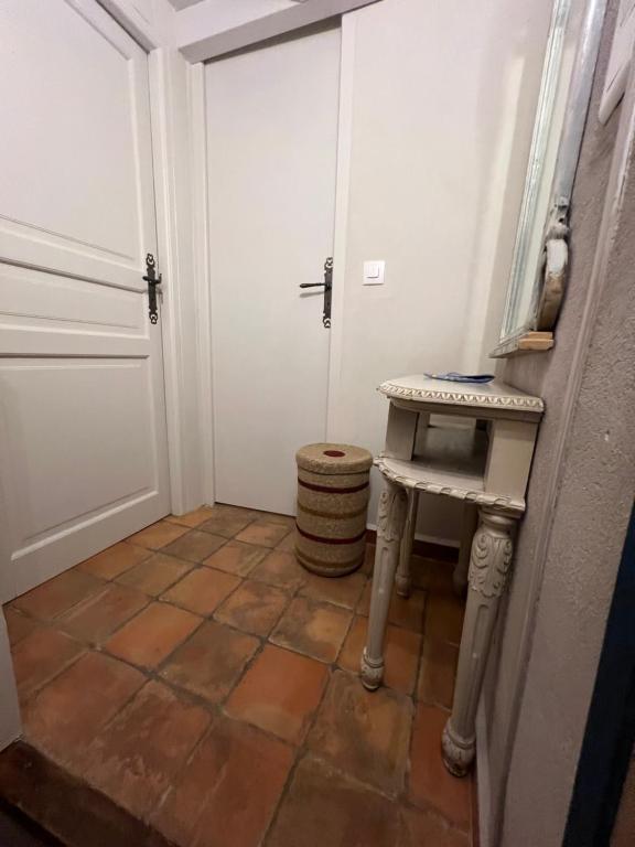 Zdjęcie z galerii obiektu à St Rémy Petite maison au coeur du village w mieście Saint-Rémy-de-Provence