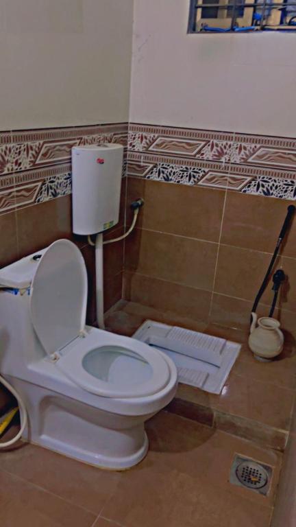 Koupelna v ubytování umer farooq Hotel