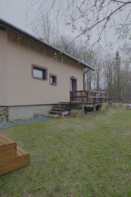 Budova, kde se prázdninový dům nachází