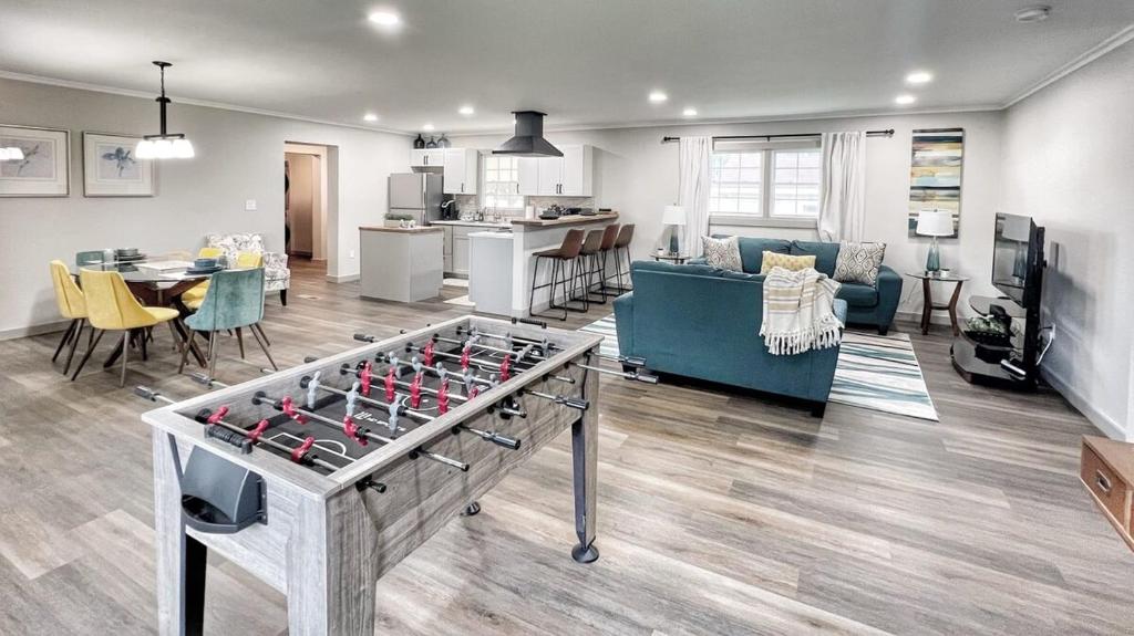 Decatur's Family Sport Haven & Backyard Bliss, Decatur (updated prices ...
